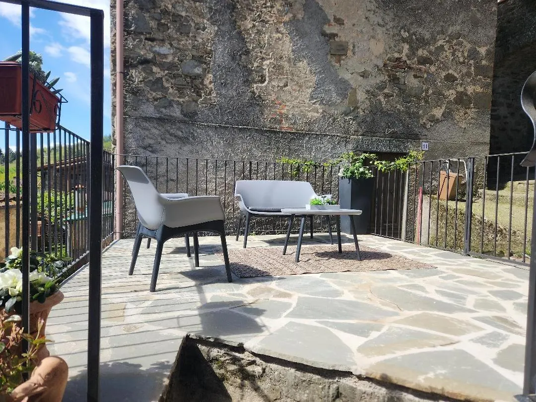 Holiday home Casa Dell 'Vista Gorgeous Remodeled Stone Country House In Rural Northern Tuscany Monti di Villa