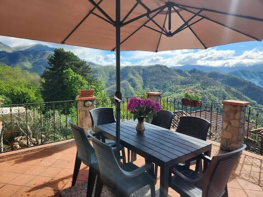 Casa Dell 'Vista Gorgeous Remodeled Stone Country House In Rural Northern Tuscany Monti di Villa