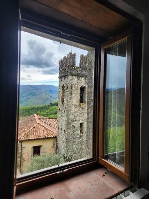 Holiday home Casa Dell 'Vista Gorgeous Remodeled Stone Country House In Rural Northern Tuscany Monti di Villa